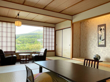 鏡が池 碧山亭 写真
