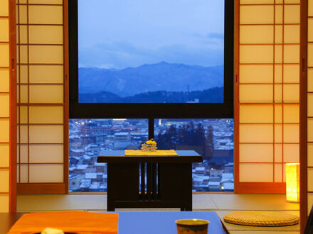 5つの貸切風呂と13の無料サービスを楽しめる宿　高山観光ホテル 写真