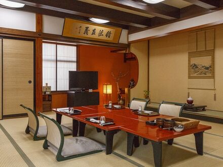 山菜料理　出羽屋 写真