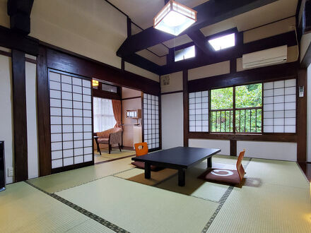 飛騨高山温泉　飛騨の里　旅館　むら山 写真