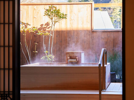 創業大正十五年 蓼科 親湯温泉 写真