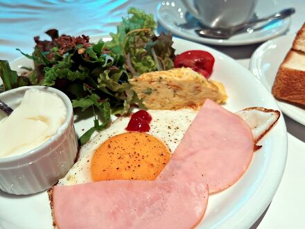 寿し六旅館 写真