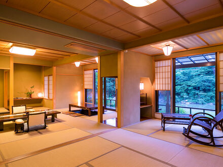 鷹ノ巣温泉 吊り橋と離れの宿 鷹の巣館 写真