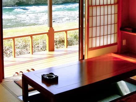 鷹ノ巣温泉 吊り橋と離れの宿 鷹の巣館 写真