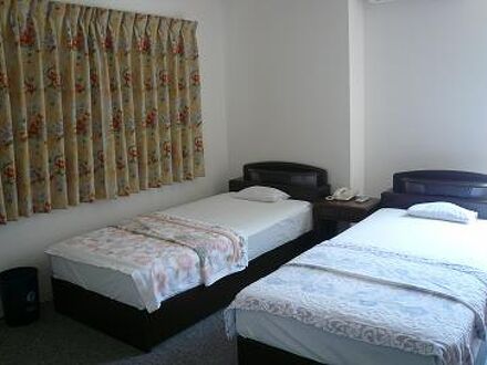 ビジネスホテル小町 写真