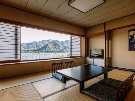 安芸グランドホテル 写真