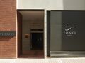 TONES OSAKA 写真