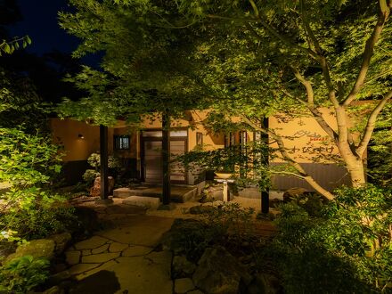 介山別邸 わびすけ 写真