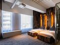 ONE@Tokyo by insomnia 写真