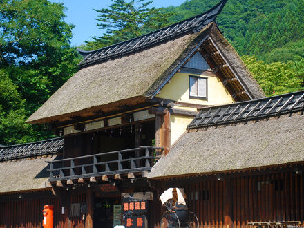 かやぶきの郷 薬師温泉旅籠 写真