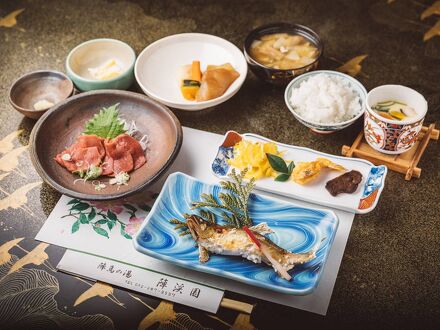 陣馬の湯　旅館　陣渓園 写真