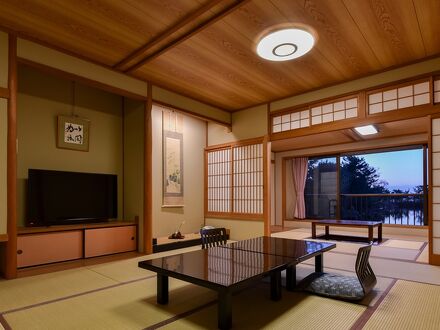 東郷温泉　湖泉閣　養生館 写真