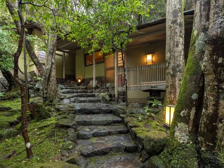 奈良・春日奥山 月日亭 写真