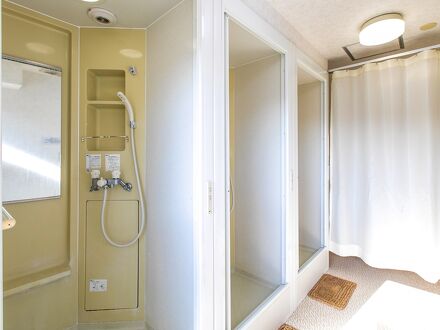 OYO旅館 ホワイトシティもりもと 広島大朝 写真