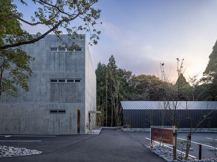 forest inn born 写真