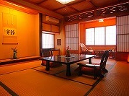 片瀬館ひいな 写真