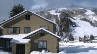 Hakuba Holiday House