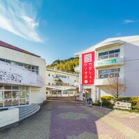 遊んで泊まれる小学校 カタショー 写真