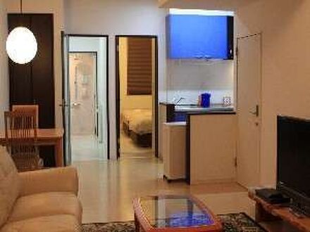 鶴apartment 写真