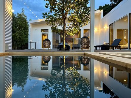 LOCA THE JUNPU MOROYOSE (ロカザジュンプウ モロヨセ) 写真