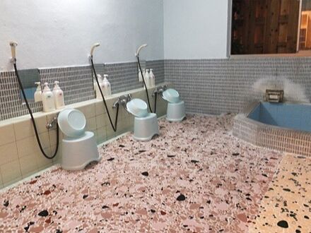 ゲストハウス　Ｃｌｉｍｂ　ｄｉｎｉｎｇ 写真