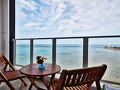 Beach Front Tower MIHAMA 写真