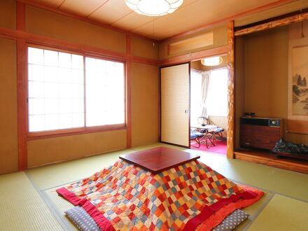 丸勝旅館 写真