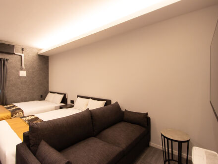 Tabi and.-light-博多01 写真