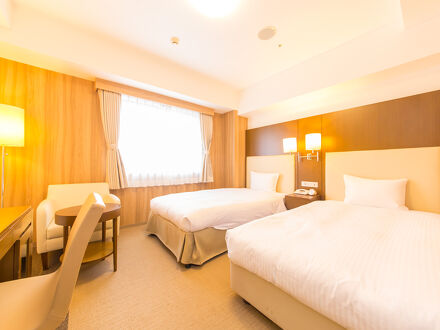 ホテル イルクオーレなんば 写真