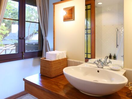 ホテル ハット・ウォールデン 写真