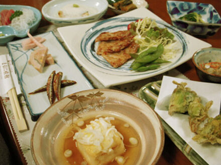 まるに旅館 写真