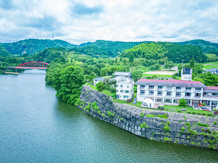 亀山温泉ホテル 写真