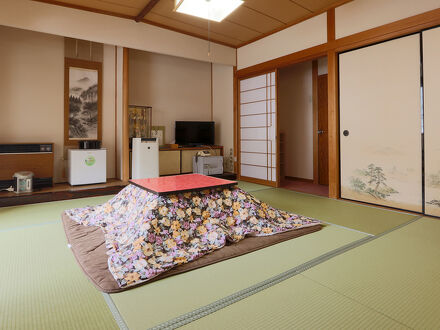 かどや新館 写真