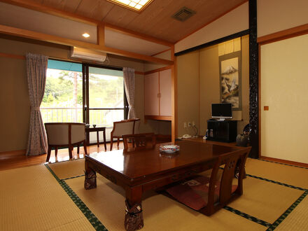 蒲庭温泉と蘇峰園 蒲庭館 写真