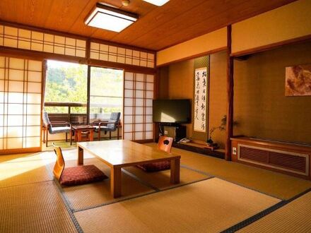 旅館 美里 写真