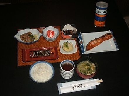 ビジネスホテル　なりた家 写真