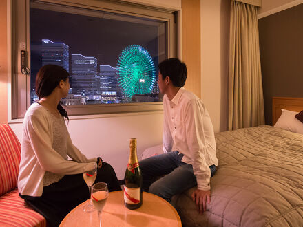 ナビオス横浜 写真