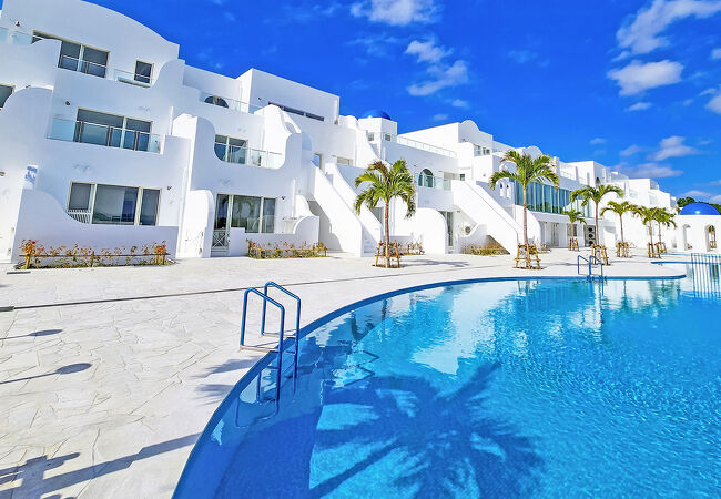 サントリーニ ホテル＆ヴィラズ 宮古島 写真