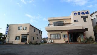 ビジネスホテル・旅館とう山閣