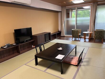 ユンニの湯 写真