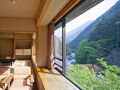 西山温泉 慶雲館 写真