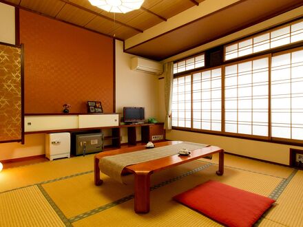 城崎温泉　料理旅館　よしはる 写真