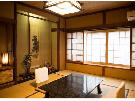 下諏訪温泉 鉄鉱泉本館 写真