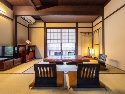 京宿屋 市 写真