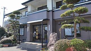 旅館 菊屋