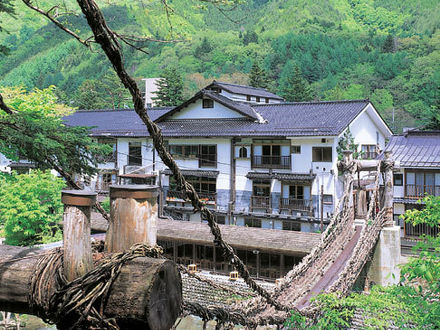 湯西川温泉 本家伴久 平家伝承かずら橋の宿 写真