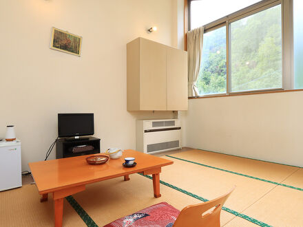 燕温泉　ホテル花文 写真