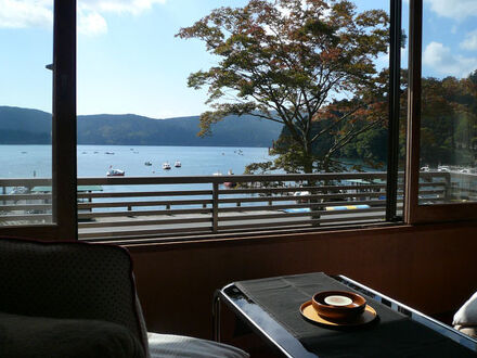 芦ノ湖温泉　嶽影楼　松坂屋旅館 写真