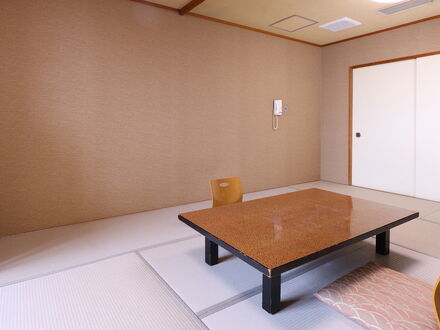 ホテルニューカネイ 写真