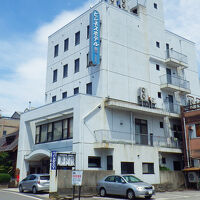 ビジネスホテル美浪 写真